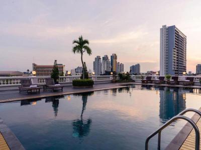 Niran Grand Hotel