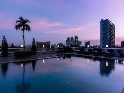 Niran Grand Hotel