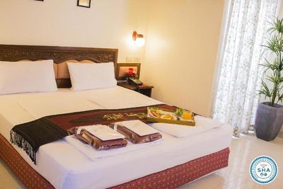 People Place Hotel 2