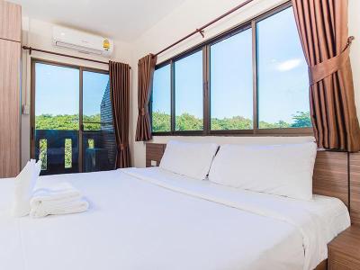 B2 Airport Boutique Budget Hotel