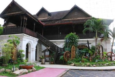 Diamond River Ping Petch Ngam Hotel