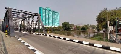 Diamond River Ping Petch Ngam Hotel