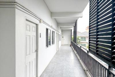 TF Apartment by ZUZU