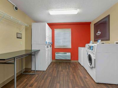 Extended Stay America Toledo Maumee