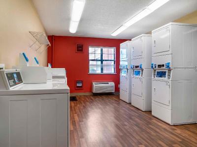 Extended Stay America Toledo Holland