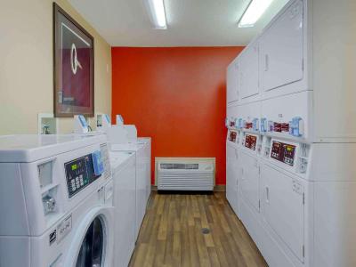 Extended Stay America Raleigh Rtp 4610 Miami Blvd