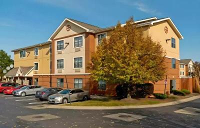 Suburban Studios Detroit Auburn Hills
