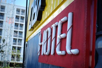 Qbix Hotel