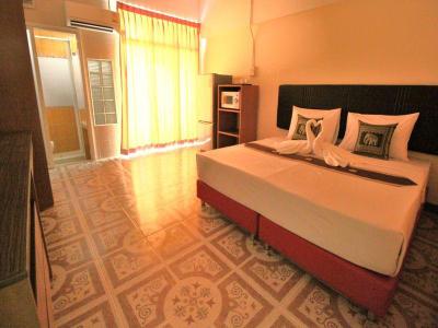 Ac Habitat Bangkok