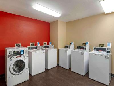 Extended Stay America Los Angeles Monrovia