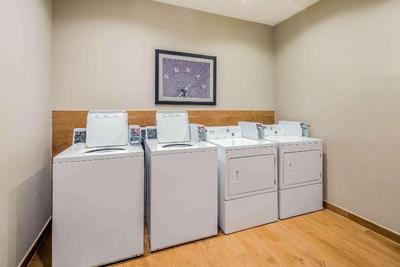 La Quinta Inn Suites Mcallen Convention Center