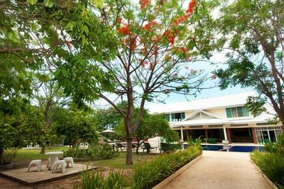 Hua Hin Condotel Resort By Taweeporn