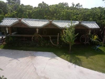 Honeyland Resort