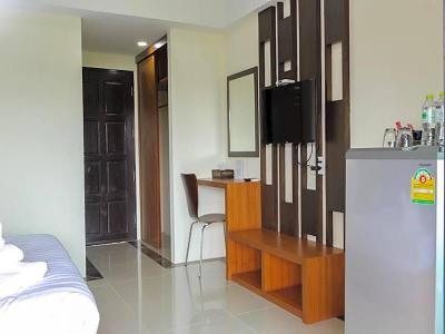 B And Y Residence