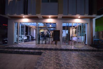 Ud Capital Unique Hotel