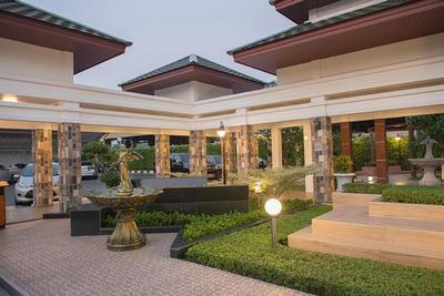 Nartsiri Residence