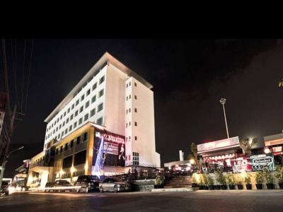 Pratunam Hotel