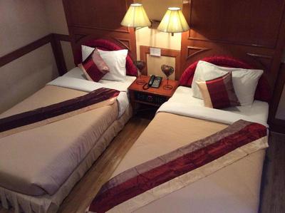 The Promenade Hotel