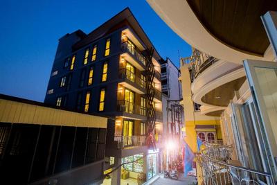 P 72 Hotel