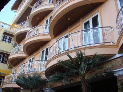 P 72 Hotel