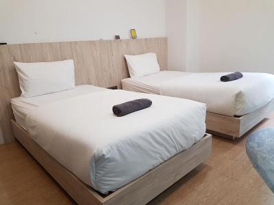 All day hostel @ BTS Bang Chak by ZUZU