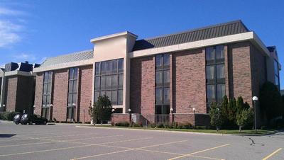  Troy Inn and Suites