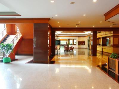 Grand Park Hotel