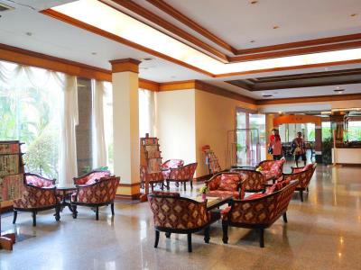 Grand Park Hotel