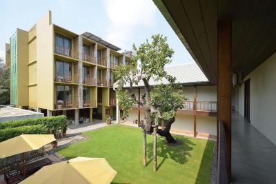 Villa Phra Sumen Bangkok