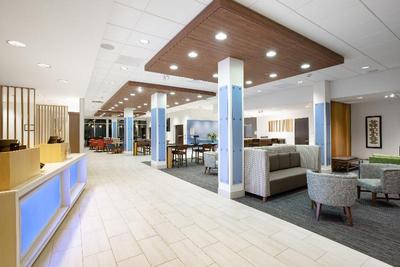 Holiday Inn Express & Suites Ely