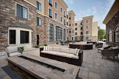 Staybridge Suites Holland