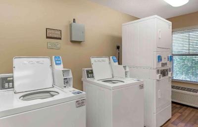 Extended Stay America - Raleigh - RTP - 4919 Miami