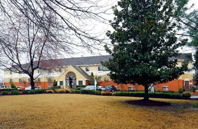 Sonesta Simply Suites Memphis