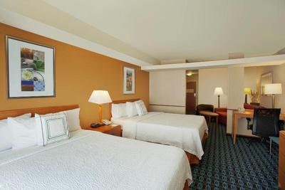 Fairfield Inn & Suites by Marriott Romulus