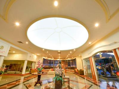 Sir James Resort