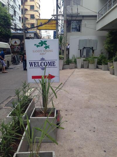 Sandy Spring Hotel