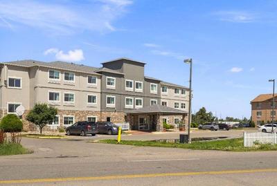 Baymont by Wyndham Henderson-Northeast Denver
