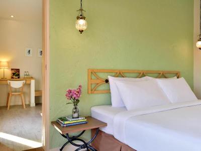 Talay Hotel Villa