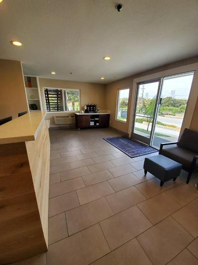Country Inn & Suites By Radisson, Monterey Beach