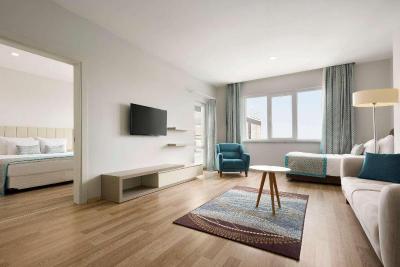 Hawthorn Suites By Wyndham Cerkezkoy