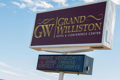 Grand Williston Hotel And Conference Center