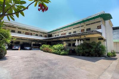Rajata Hotel