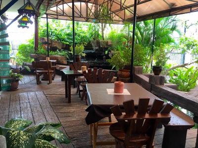 Rayong Lanna Hotel