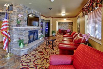 Mcm Elegante Suites