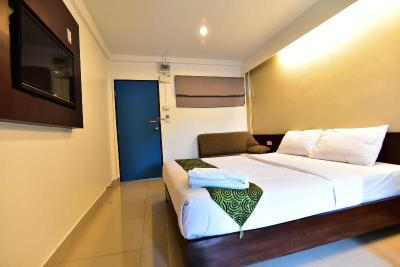 Morn Ing Hostel