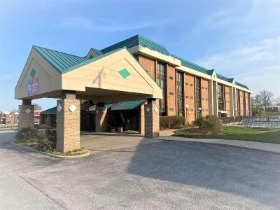 Best Western Plus St. Louis West-Westport