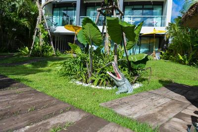 River Art Hotel