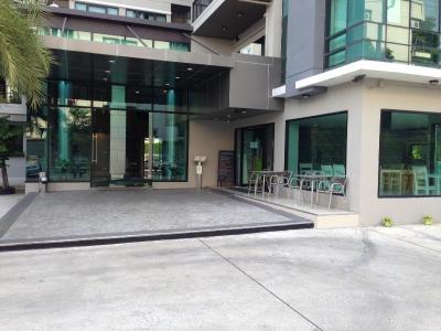 Ipremium Sukhumvit 81 Hotel