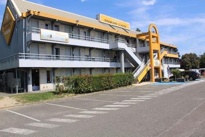 Premiere Classe Saint Quentin En Yvelines Elancour
