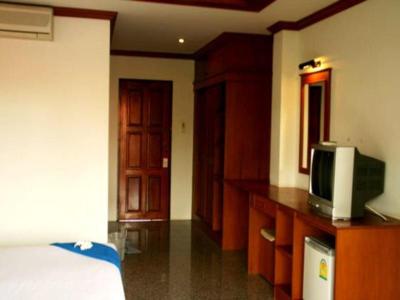 Marina Beach Resort